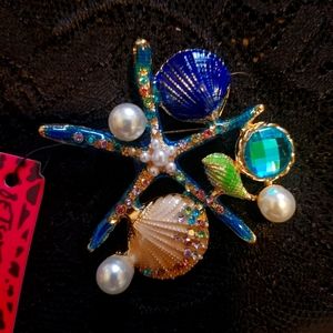 Betsey Johnson Seashell Brooch